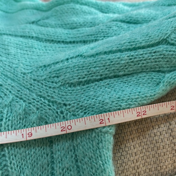 Lilly Pulitzer Dario jeweled sweater size Large. Ptp 21” - Picture 6 of 7